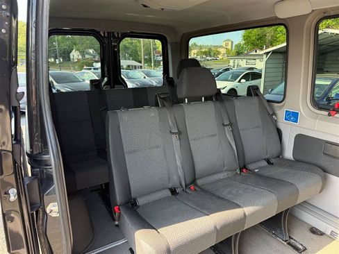 Used 2013 Mercedes-Benz Sprinter 2500 image 15