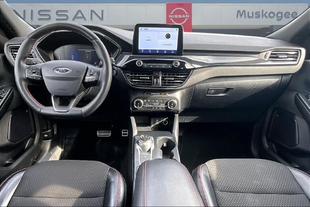 Used 2024 Ford Escape ST-Line AWD/4WD image 7