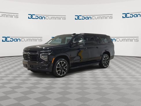 New 2026 Chevrolet Suburban RST w/ Comfort Package AWD/4WD image 5