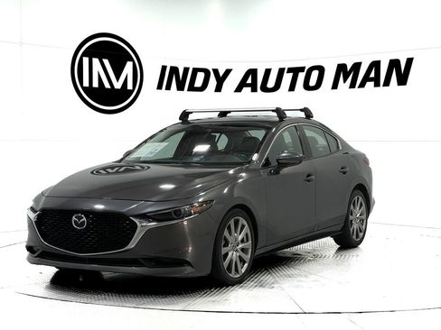 Used 2020 MAZDA MAZDA3 Premium image 8