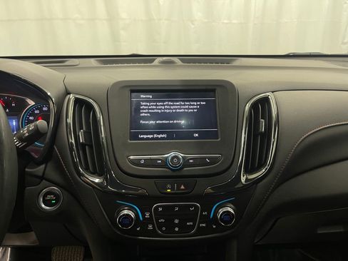 Used 2023 Chevrolet Equinox RS w/ LPO, Floor Liner Package AWD/4WD image 14