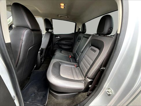 Used 2015 GMC Canyon SLE w/ All-Terrain Package AWD/4WD image 23