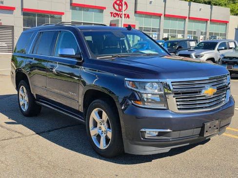 Used 2019 Chevrolet Tahoe Premier AWD/4WD image 3