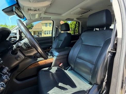 Used 2018 Chevrolet Tahoe Premier AWD/4WD image 6