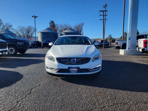 Used 2015 Volvo S60 T5 Platinum image 14