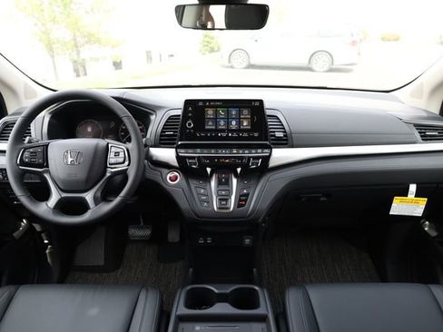 New 2026 Honda Odyssey EX-L image 13