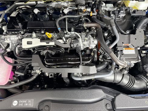 Used 2025 Toyota Prius Plug-In Hybrid image 46