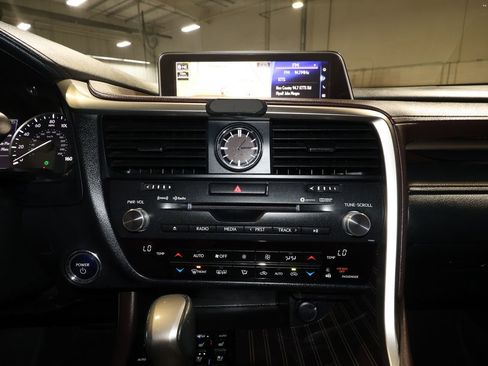 Used 2016 Lexus RX 450h AWD w/ Luxury Package image 16