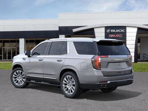 New 2026 GMC Yukon Denali w/ Denali Reserve Package AWD/4WD image 3