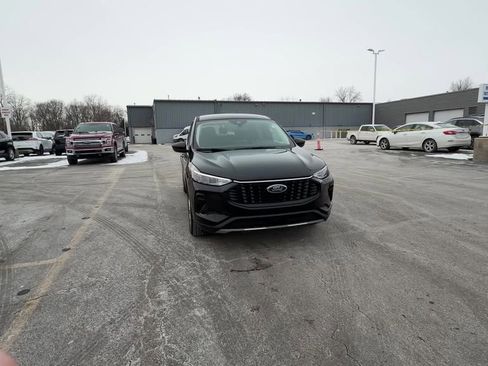 Used 2025 Ford Escape Active image 50