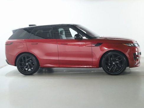 Used 2023 Land Rover Range Rover Sport SE Dynamic image 10