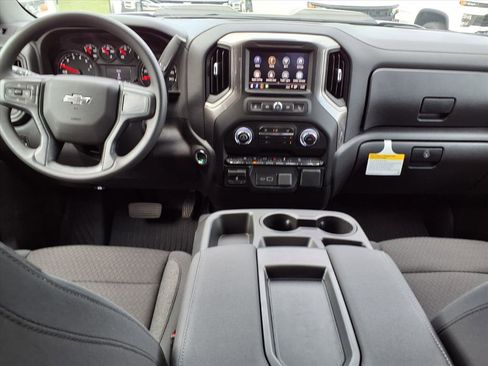 New 2026 Chevrolet Silverado 1500 Custom Trail Boss image 9