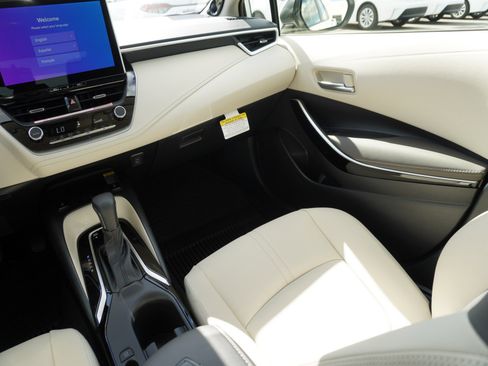 New 2026 Toyota Corolla XLE image 16