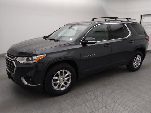 Used 2019 Chevrolet Traverse LT w/ LPO, Floor Liner Package AWD/4WD image 2