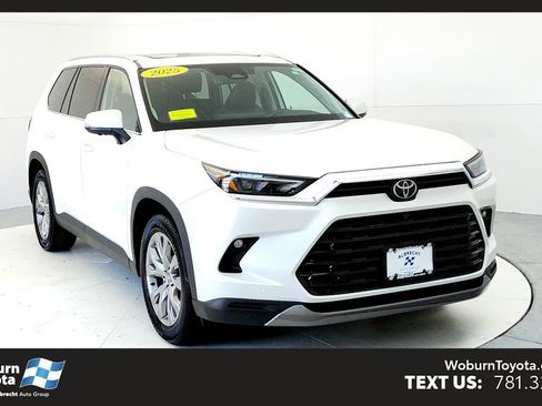 Certified 2025 Toyota Grand Highlander FWD image 1