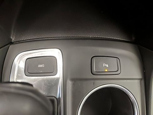 Used 2022 Chevrolet Equinox LT image 21