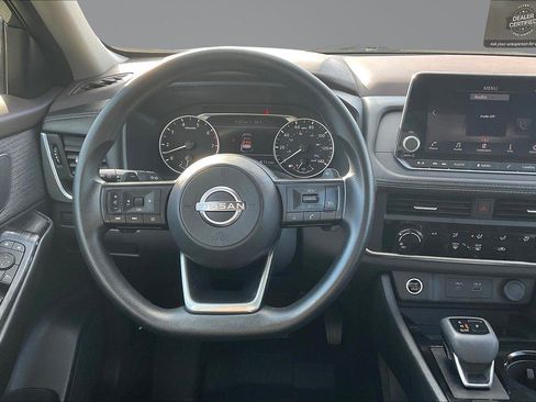 Certified 2023 Nissan Rogue S image 5