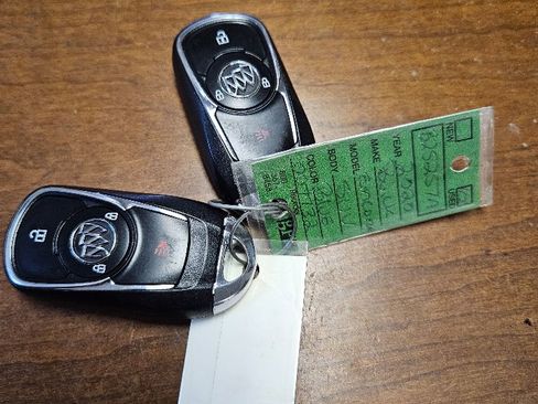 Used 2020 Buick Encore Preferred image 28