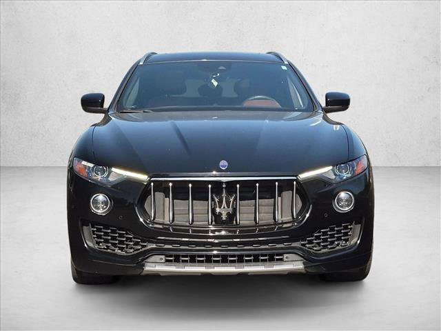 Used 2017 Maserati Levante w/ Luxury Package AWD/4WD image 2