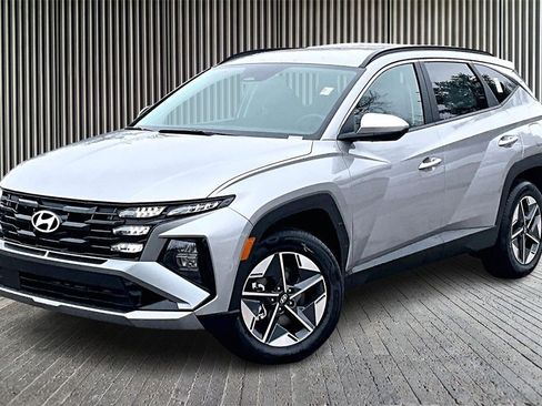 New 2026 Hyundai Tucson SEL image 2