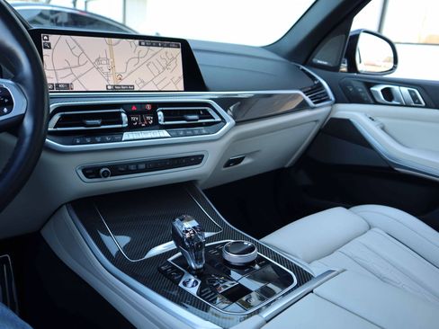Used 2023 BMW X5 M50i w/ Executive Package image 29