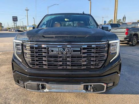 Used 2025 GMC Sierra 1500 Denali Ultimate image 8