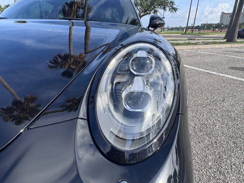 Used 2018 Porsche 911 Turbo S AWD/4WD image 27