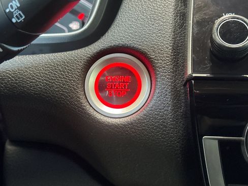 Used 2019 Honda CR-V EX image 16