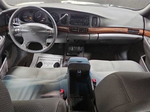 Used 2004 Buick Le Sabre Custom FWD image 2