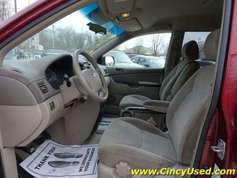 Used 2004 Toyota Sienna LE FWD image 11