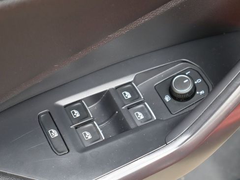 Used 2021 Volkswagen Jetta GLI Autobahn FWD image 19