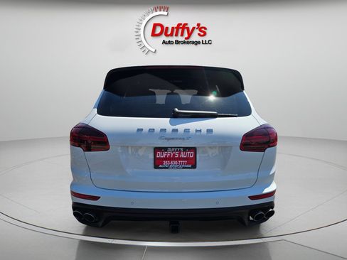 Used 2018 Porsche Cayenne S AWD/4WD image 20