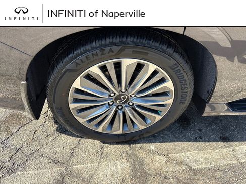 New 2026 INFINITI QX80 Luxe w/ Cargo Package image 32