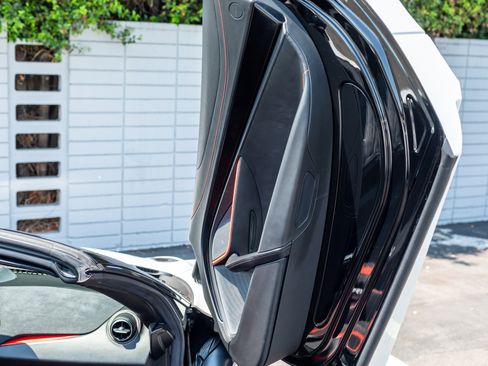 Used 2020 McLaren 720S Performance image 47