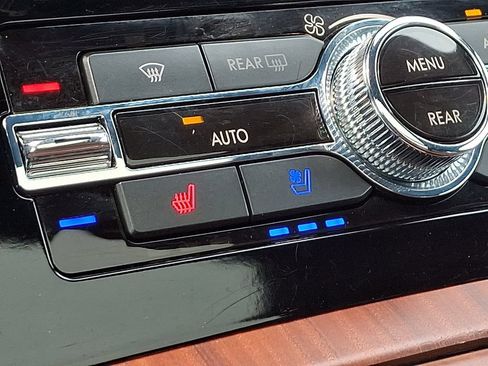 Certified 2021 Lincoln Navigator Reserve AWD/4WD image 26