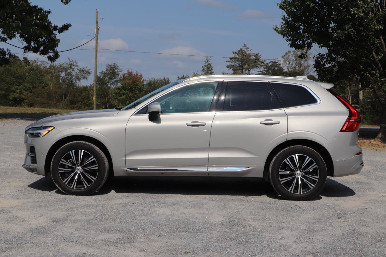 Used 2022 Volvo XC60 B5 Inscription w/ Advanced Package AWD/4WD image 28
