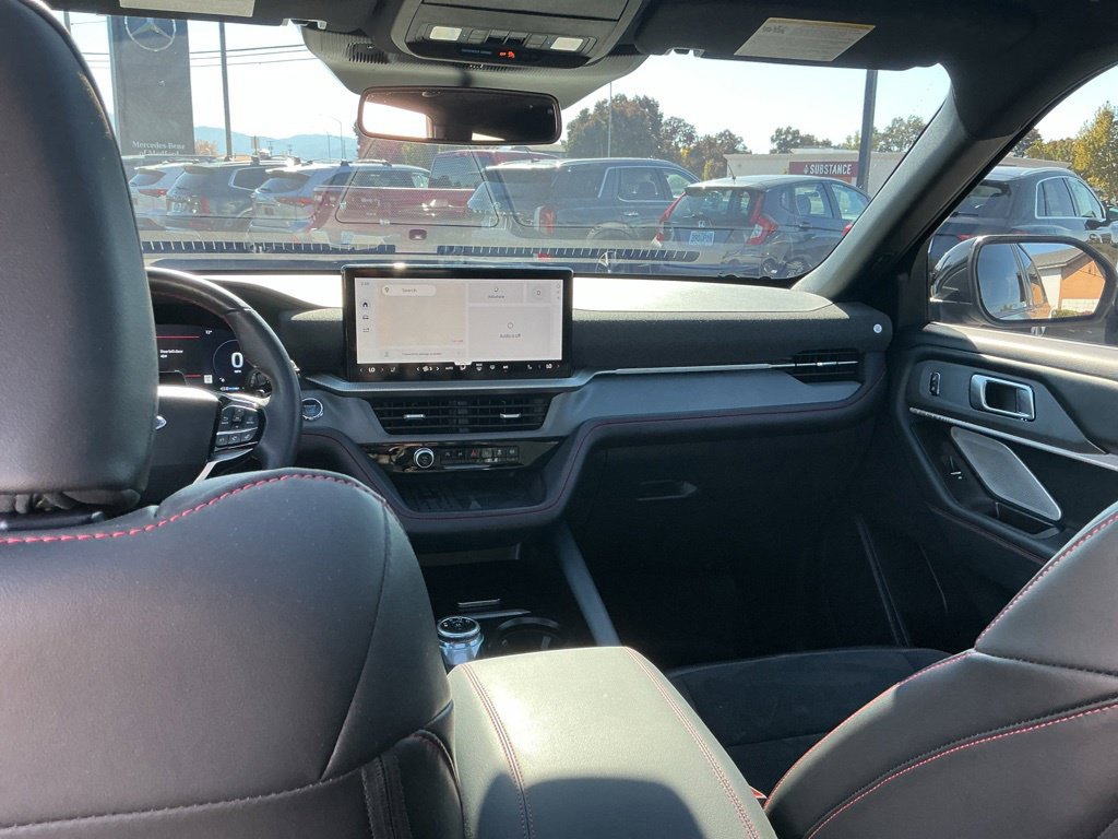 Used 2025 Ford Explorer ST w/ Sun And Sound Package AWD/4WD image 19