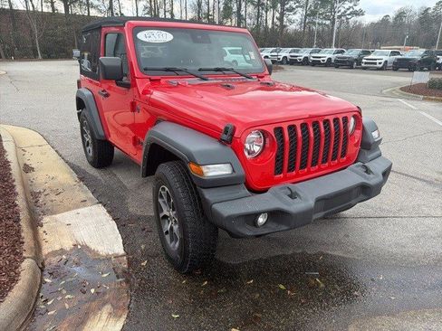 Used 2024 Jeep Wrangler Sport S image 8