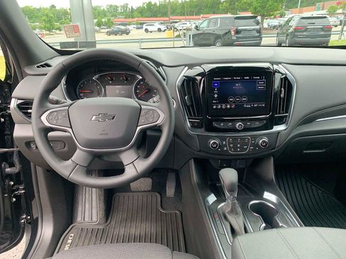 Certified 2023 Chevrolet Traverse LT w/ Midnight/Sport Edition AWD/4WD image 19