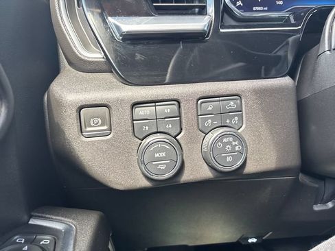 Certified 2024 Chevrolet Silverado 3500 LTZ AWD/4WD image 17