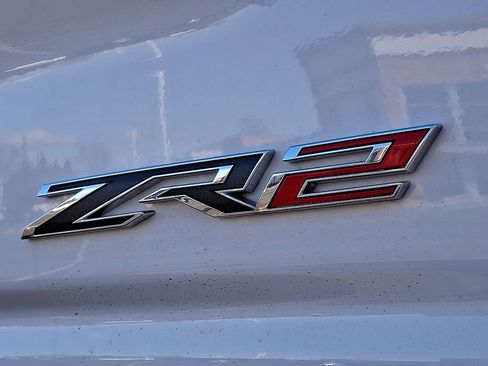 Used 2023 Chevrolet Silverado 1500 ZR2 w/ Technology Package image 31