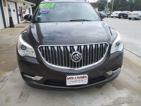 Used 2017 Buick Enclave Leather AWD/4WD image 3