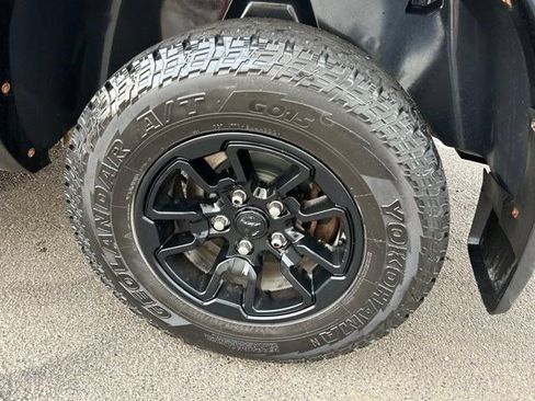 Used 2021 RAM 1500 Warlock AWD/4WD image 55