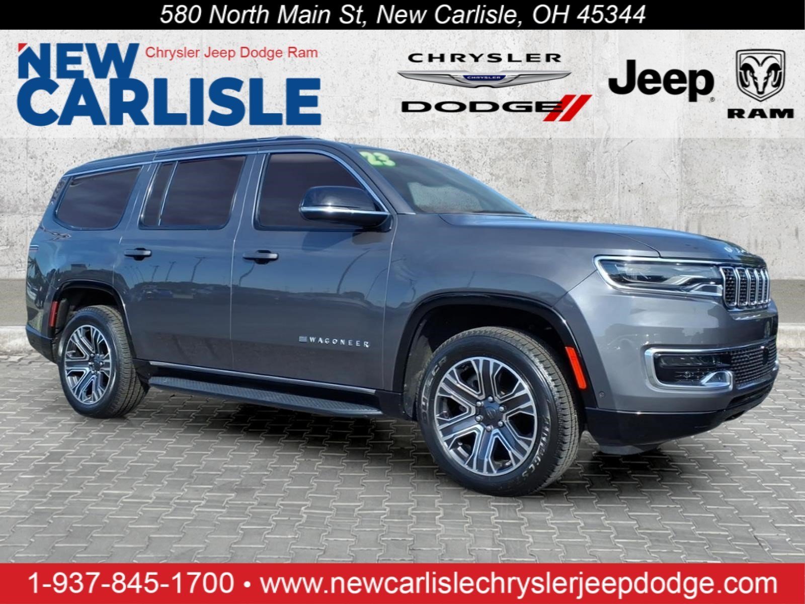 Used 2023 Jeep Wagoneer 4WD w/ Premium Group I image 1