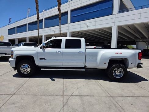 Certified 2019 Chevrolet Silverado 3500 High Country w/ Duramax Plus Package AWD/4WD image 3