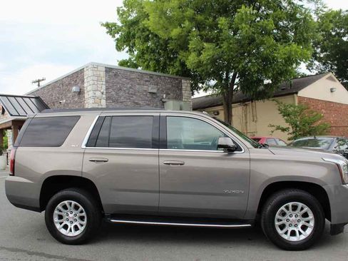 Used 2019 GMC Yukon SLT RWD image 4