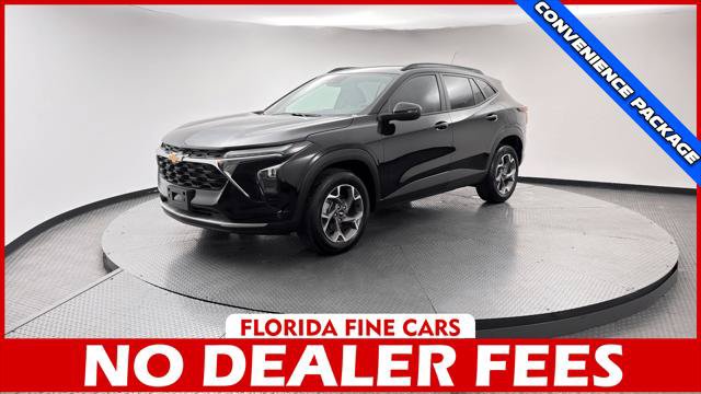 Used 2025 Chevrolet Trax LT w/ LT Convenience Package FWD image 1