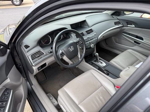 Used 2010 Honda Accord EX-L image 7