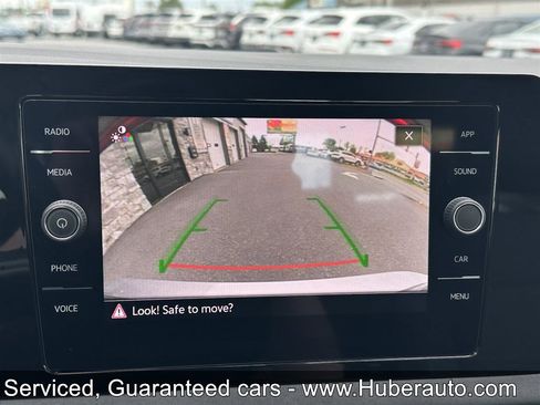 Used 2026 Volkswagen Jetta SE FWD image 12
