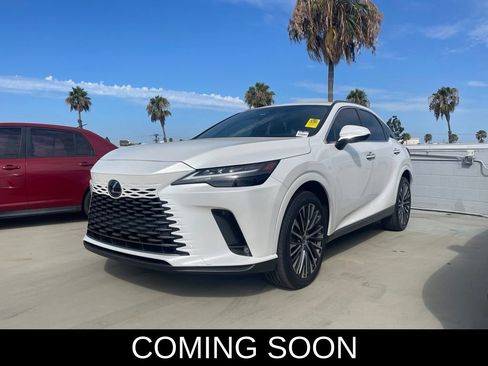 Used 2024 Lexus RX 350 Premium Plus w/ Cold Area Package FWD image 4